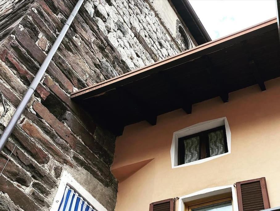 Casa Vacanze La Torre Malonno Экстерьер фото